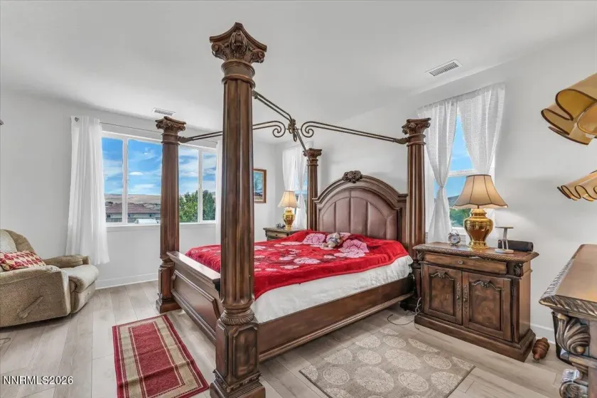 2178 Neuer, Sparks, Nevada 89436, 4 Bedrooms Bedrooms, ,3 BathroomsBathrooms,Residential,Residential,Neuer,0,260008376