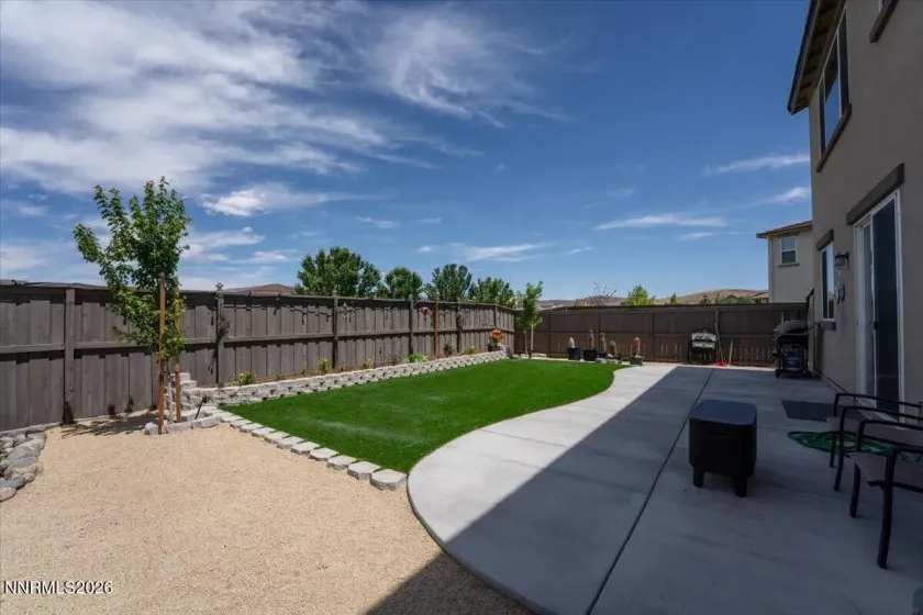 2178 Neuer, Sparks, Nevada 89436, 4 Bedrooms Bedrooms, ,3 BathroomsBathrooms,Residential,Residential,Neuer,0,260008376
