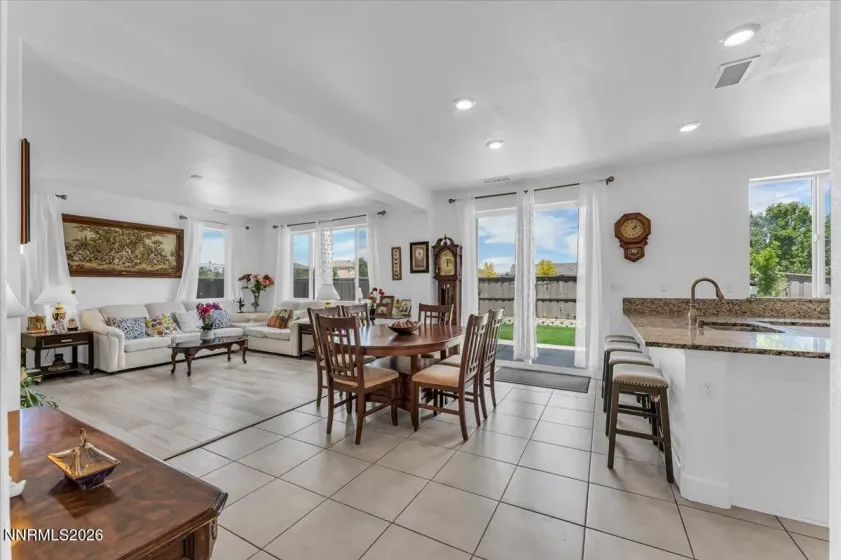 2178 Neuer, Sparks, Nevada 89436, 4 Bedrooms Bedrooms, ,3 BathroomsBathrooms,Residential,Residential,Neuer,0,260008376
