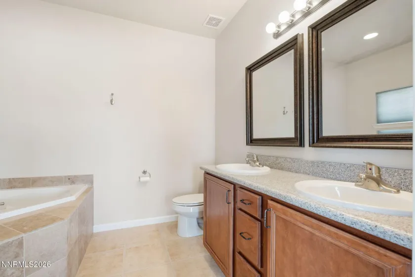 955 Demos, Reno, Nevada 89512, 4 Bedrooms Bedrooms, ,4 BathroomsBathrooms,Residential,Residential,Demos,0,260008377