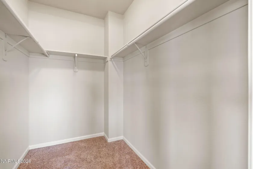 955 Demos, Reno, Nevada 89512, 4 Bedrooms Bedrooms, ,4 BathroomsBathrooms,Residential,Residential,Demos,0,260008377