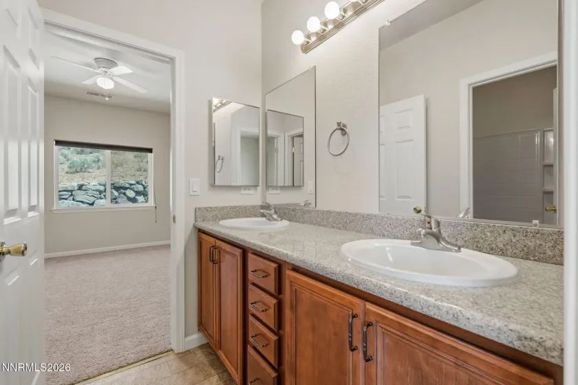 955 Demos, Reno, Nevada 89512, 4 Bedrooms Bedrooms, ,4 BathroomsBathrooms,Residential,Residential,Demos,0,260008377