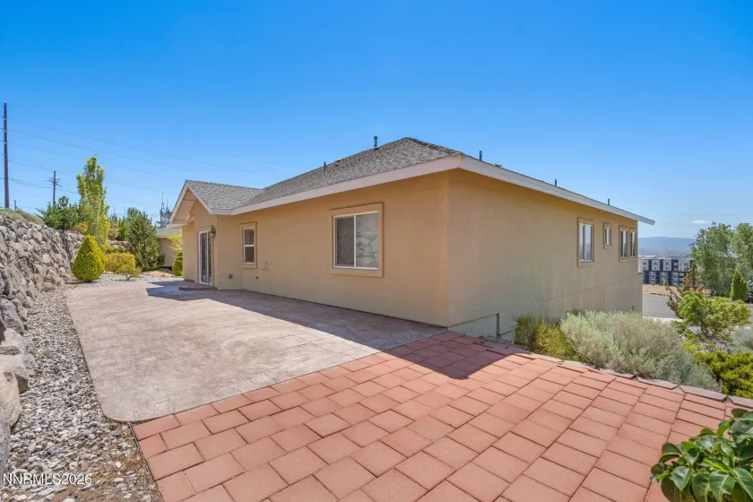 955 Demos, Reno, Nevada 89512, 4 Bedrooms Bedrooms, ,4 BathroomsBathrooms,Residential,Residential,Demos,0,260008377