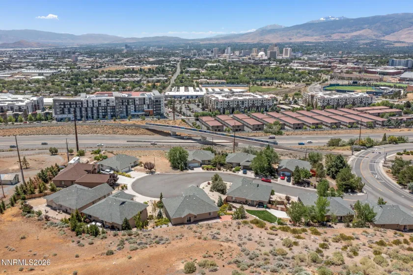 955 Demos, Reno, Nevada 89512, 4 Bedrooms Bedrooms, ,4 BathroomsBathrooms,Residential,Residential,Demos,0,260008377