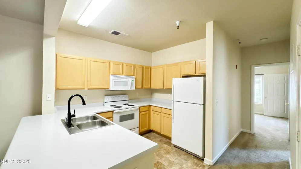 200 Talus, Reno, Nevada 89503, 4 Bedrooms Bedrooms, ,4 BathroomsBathrooms,Residential,Residential,Talus,0,260008383