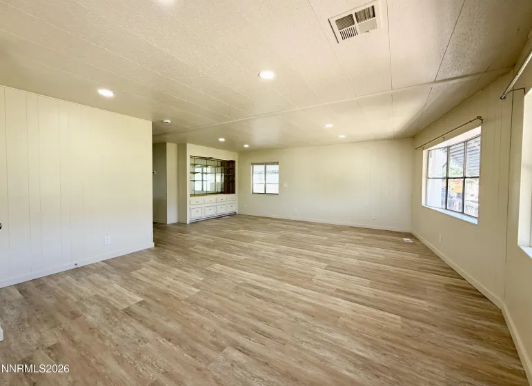 330 Taurus, Reno, Nevada 89521, 2 Bedrooms Bedrooms, ,2 BathroomsBathrooms,Residential,Residential,Taurus,0,260008384