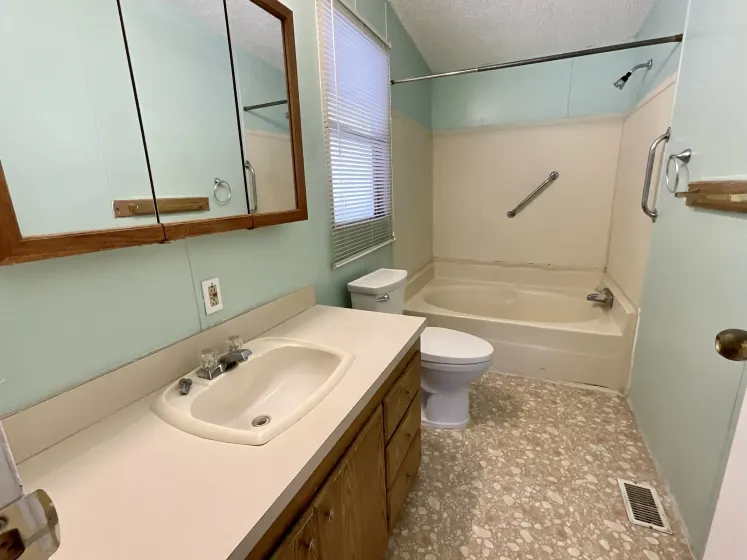 41 Chianti Way, Reno, Nevada 89506, 3 Bedrooms Bedrooms, 9 Rooms Rooms,2 BathroomsBathrooms,Manufactured,Residential,Chianti,0,260008397