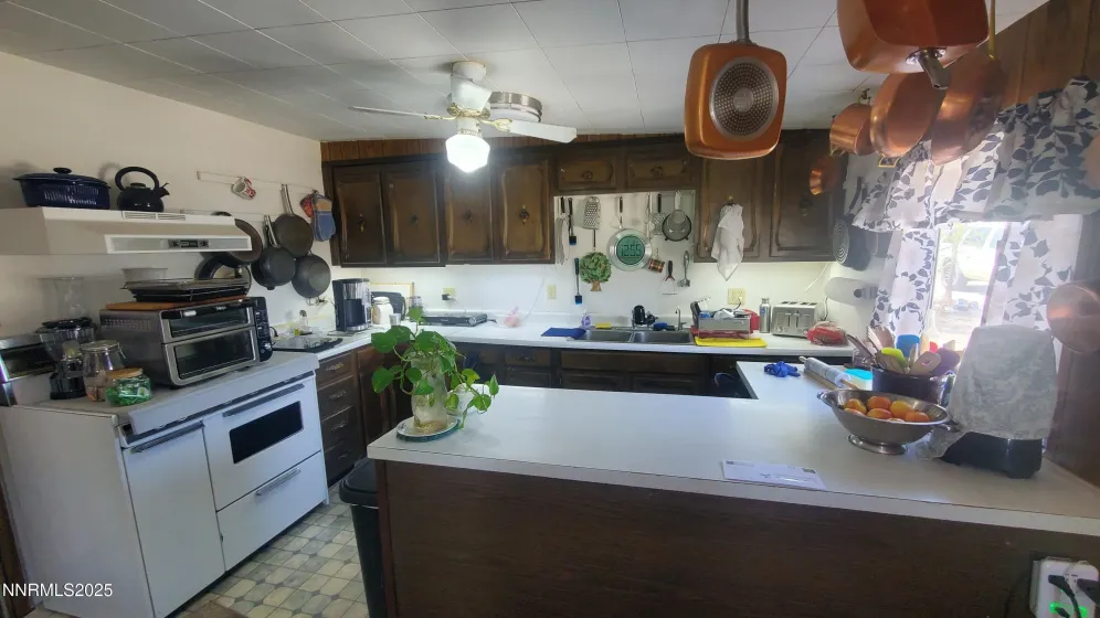206 12th, Mina, Nevada 89422, 3 Bedrooms Bedrooms, ,2 BathroomsBathrooms,Residential,Residential,12th,0,250057403