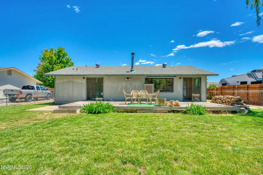 674 Bluerock, Gardnerville, Nevada 89460, 3 Bedrooms Bedrooms, ,2 BathroomsBathrooms,Residential,Residential,Bluerock,0,260008405