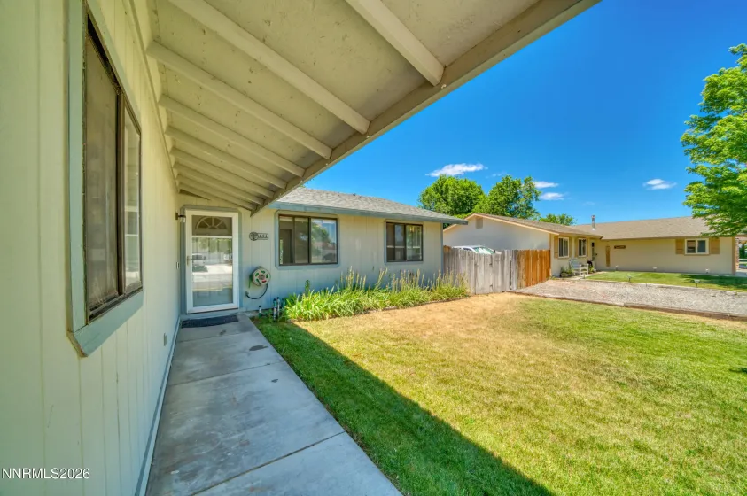 674 Bluerock, Gardnerville, Nevada 89460, 3 Bedrooms Bedrooms, ,2 BathroomsBathrooms,Residential,Residential,Bluerock,0,260008405