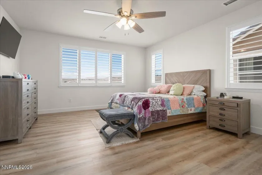 6174 Red Sun, Sparks, Nevada 89436, 4 Bedrooms Bedrooms, ,3 BathroomsBathrooms,Residential,Residential,Red Sun,0,260008406