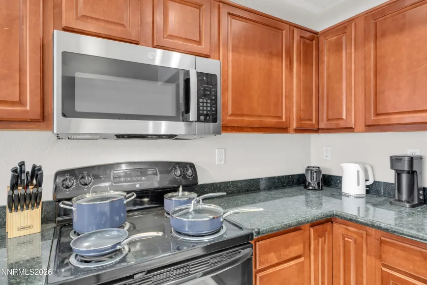 200 2nd, Reno, Nevada 89501, 1 Bedroom Bedrooms, ,1 BathroomBathrooms,Residential,Residential,2nd,0,260008408