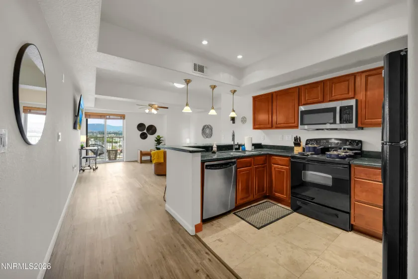 200 2nd, Reno, Nevada 89501, 1 Bedroom Bedrooms, ,1 BathroomBathrooms,Residential,Residential,2nd,0,260008408