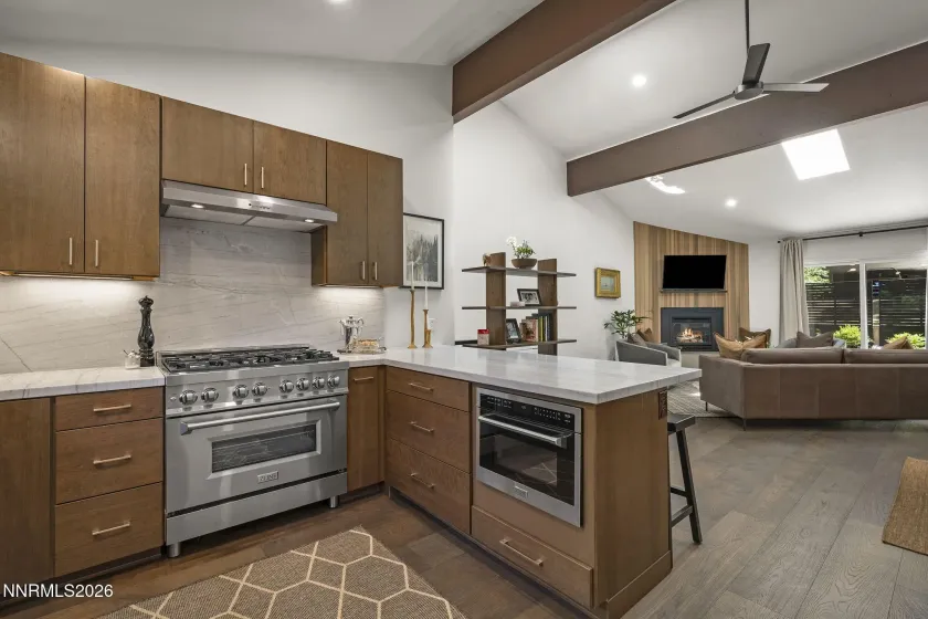321 Ski, Incline Village, Nevada 89451, 3 Bedrooms Bedrooms, ,3 BathroomsBathrooms,Residential,Residential,Ski,0,260008409