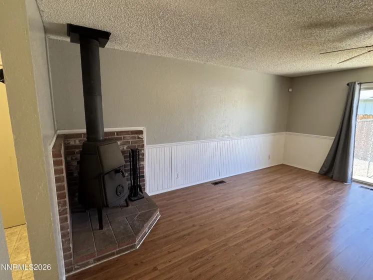217 7th, Fernley, Nevada 89408, 3 Bedrooms Bedrooms, ,1 BathroomBathrooms,Residential,Residential,7th,0,260008410