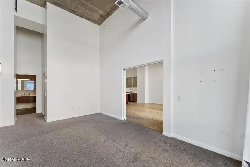 255 Sierra, Reno, Nevada 89501, 2 Bedrooms Bedrooms, ,2 BathroomsBathrooms,Residential,Residential,Sierra,0,260008411