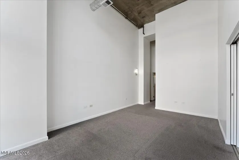 255 Sierra, Reno, Nevada 89501, 2 Bedrooms Bedrooms, ,2 BathroomsBathrooms,Residential,Residential,Sierra,0,260008411