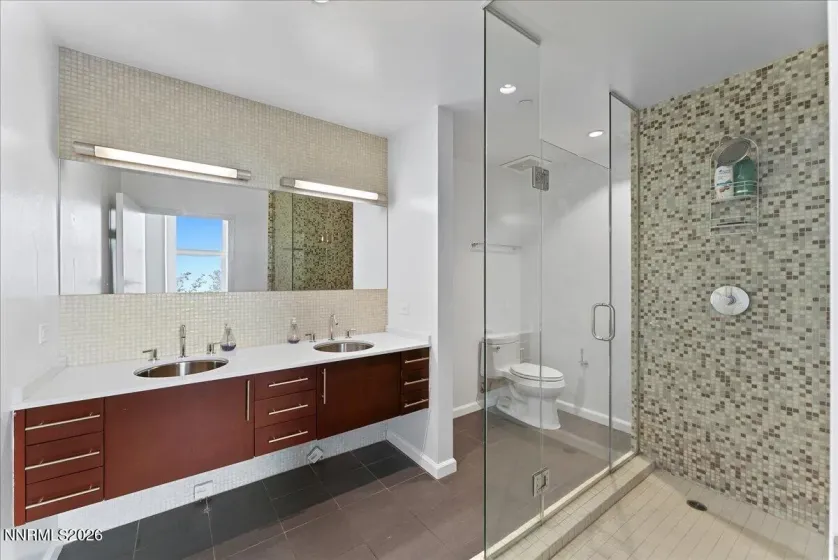255 Sierra, Reno, Nevada 89501, 2 Bedrooms Bedrooms, ,2 BathroomsBathrooms,Residential,Residential,Sierra,0,260008411