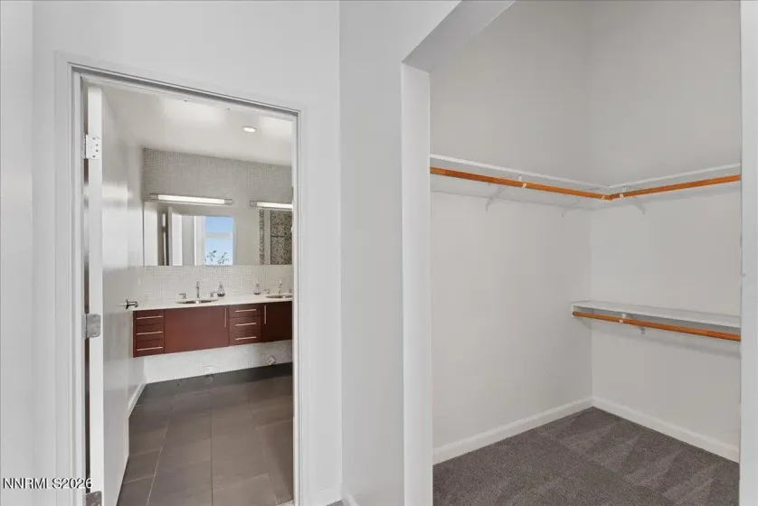 255 Sierra, Reno, Nevada 89501, 2 Bedrooms Bedrooms, ,2 BathroomsBathrooms,Residential,Residential,Sierra,0,260008411