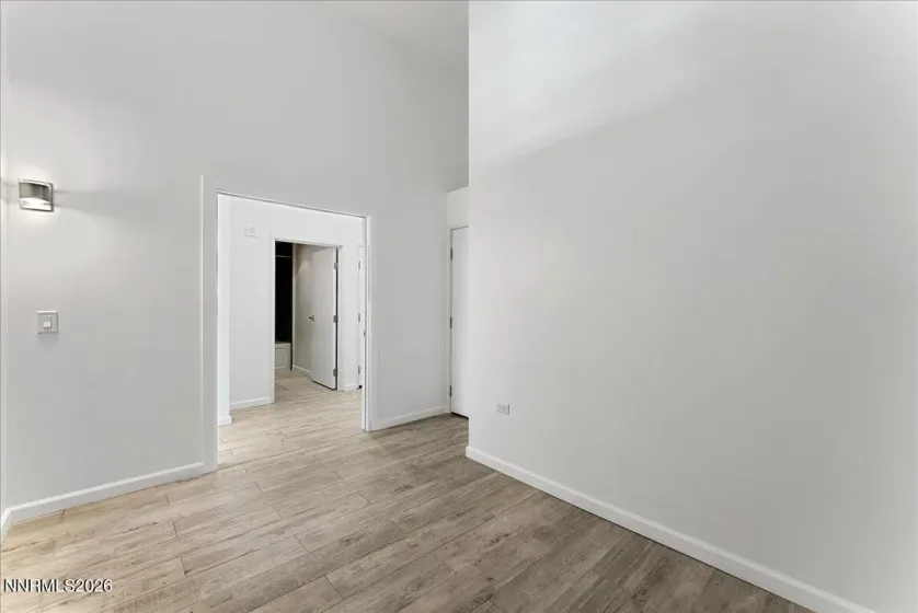 255 Sierra, Reno, Nevada 89501, 2 Bedrooms Bedrooms, ,2 BathroomsBathrooms,Residential,Residential,Sierra,0,260008411