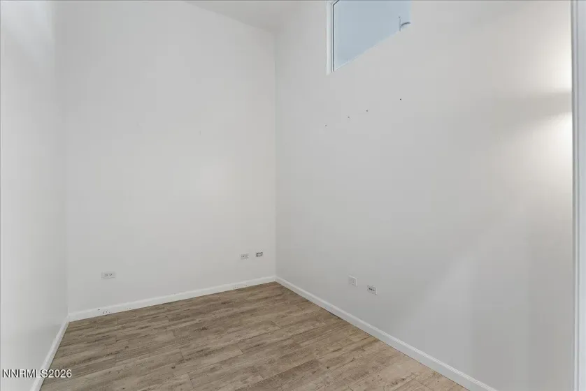 255 Sierra, Reno, Nevada 89501, 2 Bedrooms Bedrooms, ,2 BathroomsBathrooms,Residential,Residential,Sierra,0,260008411