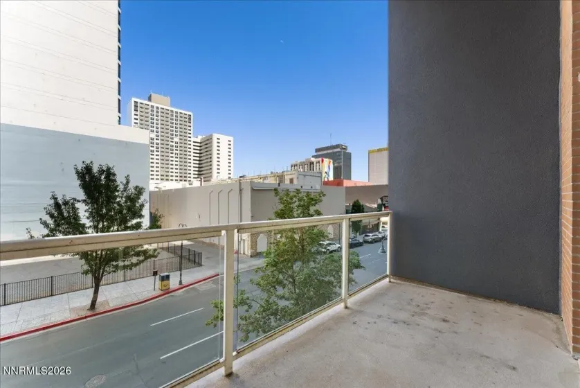 255 Sierra, Reno, Nevada 89501, 2 Bedrooms Bedrooms, ,2 BathroomsBathrooms,Residential,Residential,Sierra,0,260008411