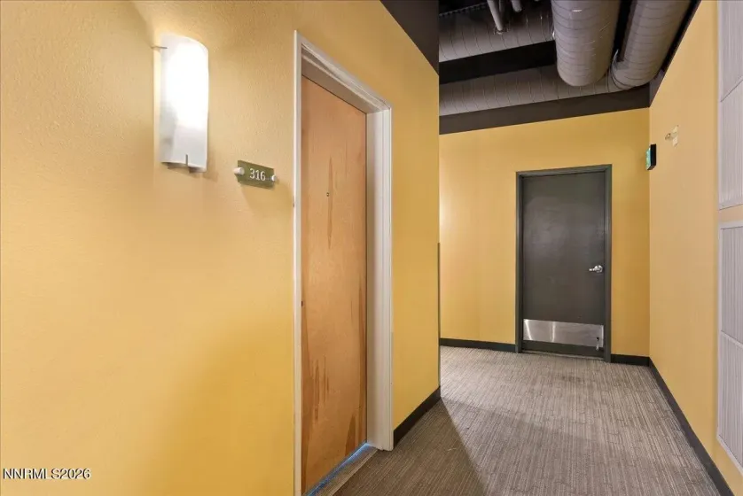 255 Sierra, Reno, Nevada 89501, 2 Bedrooms Bedrooms, ,2 BathroomsBathrooms,Residential,Residential,Sierra,0,260008411
