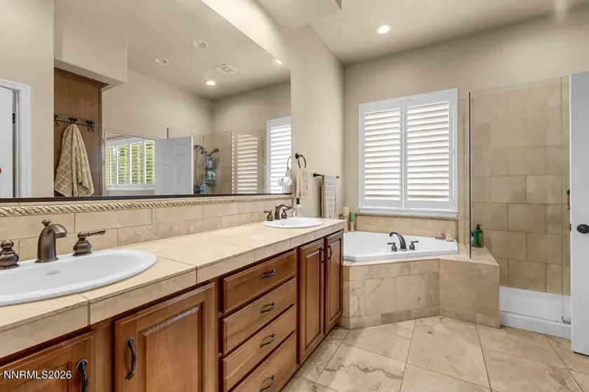 7865 Peavine Trail, Reno, Nevada 89523, 3 Bedrooms Bedrooms, ,2 BathroomsBathrooms,Residential,Residential,Peavine Trail,0,260008413