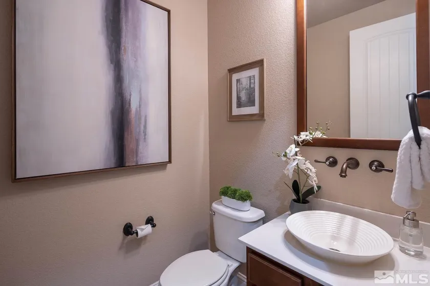 8691 Gypsy Hill, Reno, Nevada 89523, 3 Bedrooms Bedrooms, ,4 BathroomsBathrooms,Residential,Residential,Gypsy Hill,0,260008420