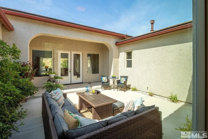 8691 Gypsy Hill, Reno, Nevada 89523, 3 Bedrooms Bedrooms, ,4 BathroomsBathrooms,Residential,Residential,Gypsy Hill,0,260008420