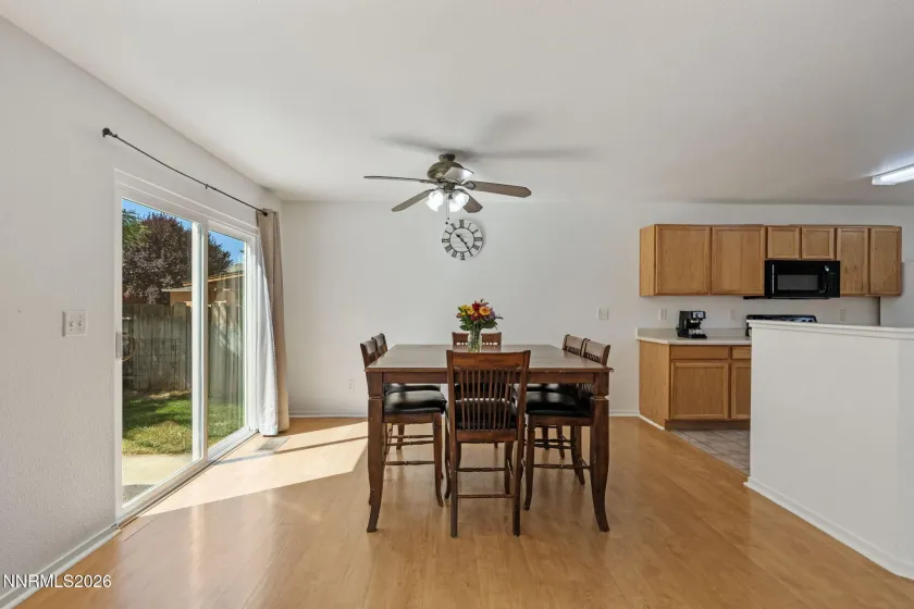 9490 Autumn Leaf, Reno, Nevada 89506, 3 Bedrooms Bedrooms, ,3 BathroomsBathrooms,Residential,Residential,Autumn Leaf,0,260008421