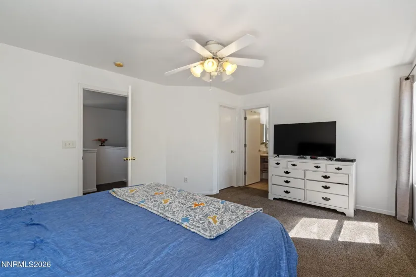 9490 Autumn Leaf, Reno, Nevada 89506, 3 Bedrooms Bedrooms, ,3 BathroomsBathrooms,Residential,Residential,Autumn Leaf,0,260008421