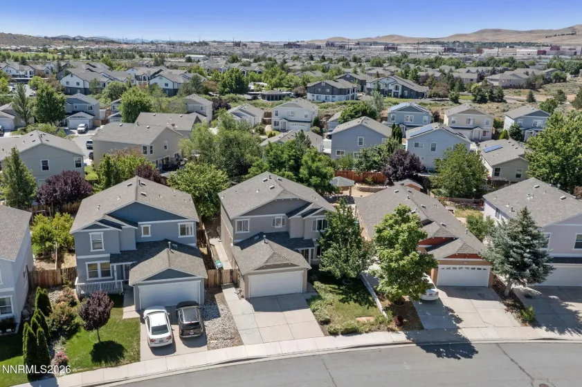 9490 Autumn Leaf, Reno, Nevada 89506, 3 Bedrooms Bedrooms, ,3 BathroomsBathrooms,Residential,Residential,Autumn Leaf,0,260008421