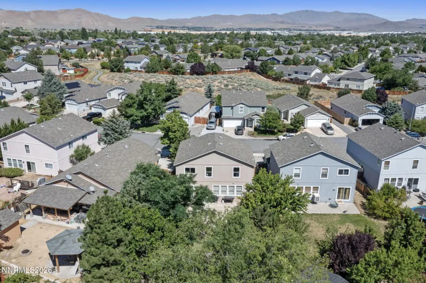 9490 Autumn Leaf, Reno, Nevada 89506, 3 Bedrooms Bedrooms, ,3 BathroomsBathrooms,Residential,Residential,Autumn Leaf,0,260008421