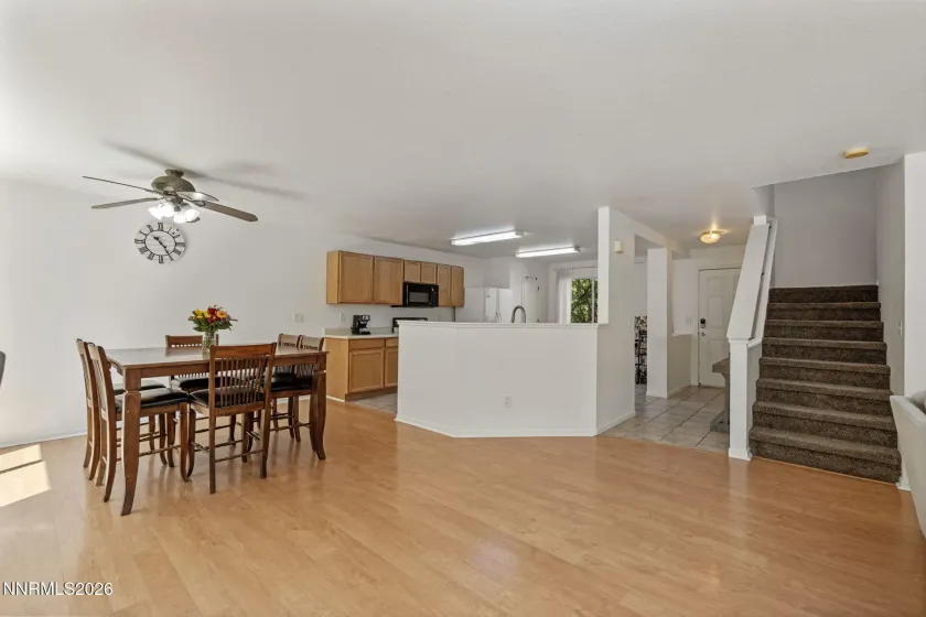 9490 Autumn Leaf, Reno, Nevada 89506, 3 Bedrooms Bedrooms, ,3 BathroomsBathrooms,Residential,Residential,Autumn Leaf,0,260008421