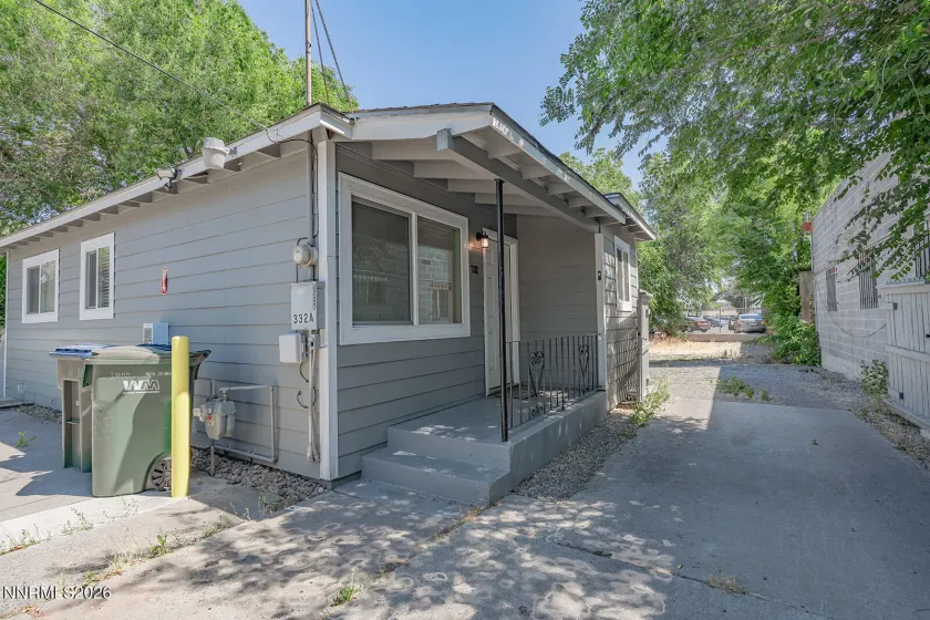 330 Broadway, Reno, Nevada 89502, 3 Bedrooms Bedrooms, ,3 BathroomsBathrooms,Residential Income,Residential,Broadway,0,260008423