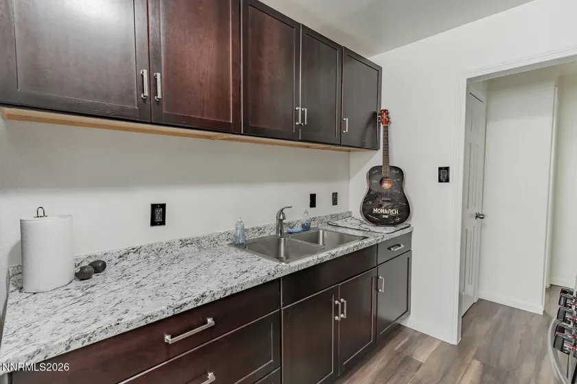 330 Broadway, Reno, Nevada 89502, 3 Bedrooms Bedrooms, ,3 BathroomsBathrooms,Residential Income,Residential,Broadway,0,260008423