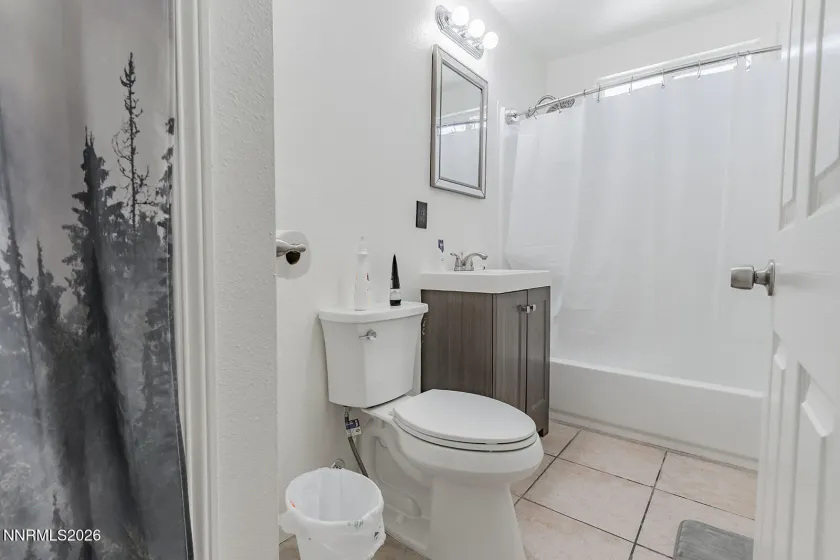 330 Broadway, Reno, Nevada 89502, 3 Bedrooms Bedrooms, ,3 BathroomsBathrooms,Residential Income,Residential,Broadway,0,260008423