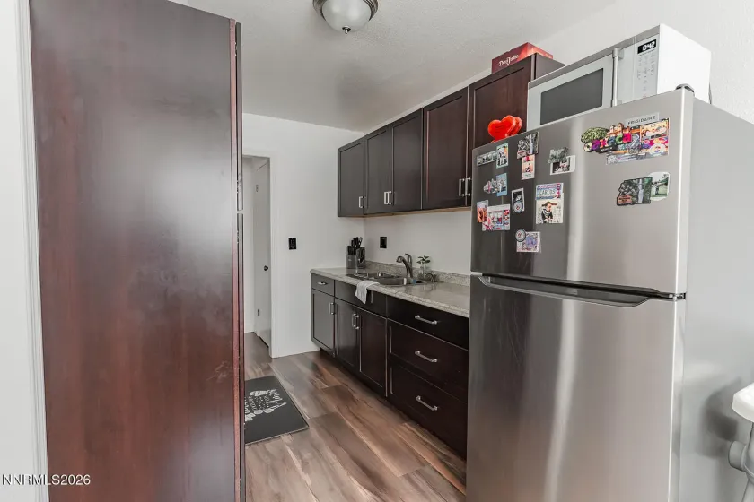 330 Broadway, Reno, Nevada 89502, 3 Bedrooms Bedrooms, ,3 BathroomsBathrooms,Residential Income,Residential,Broadway,0,260008423