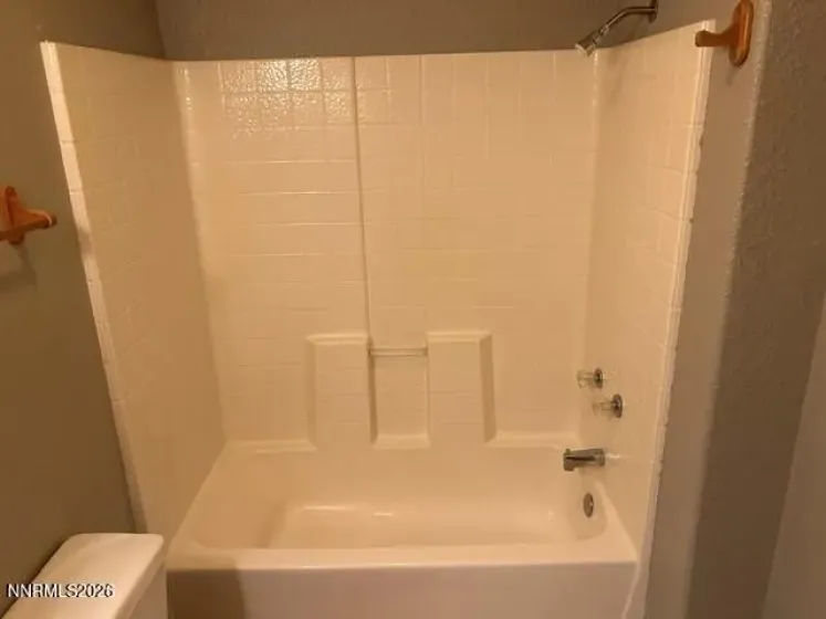 18 Saint Andrews, Yerington, Nevada 89447, 3 Bedrooms Bedrooms, ,2 BathroomsBathrooms,Residential,Residential,Saint Andrews,0,260008428