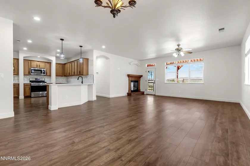 3058 Banestone, Sparks, Nevada 89436, 3 Bedrooms Bedrooms, ,2 BathroomsBathrooms,Residential,Residential,Banestone,0,260008438