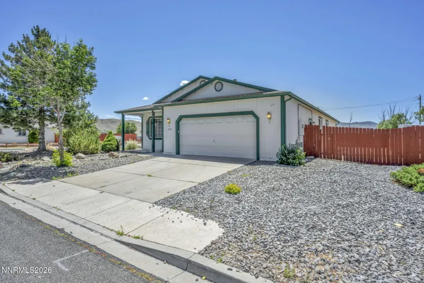 17704 Georgetown, Reno, Nevada 89508, 3 Bedrooms Bedrooms, ,2 BathroomsBathrooms,Residential,Residential,Georgetown,0,260008441