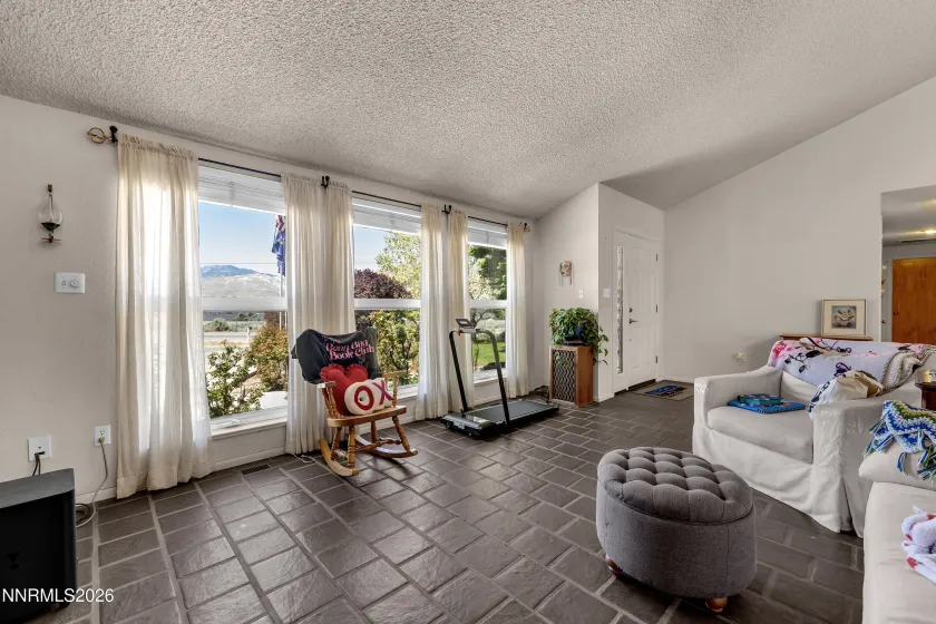3329 Edmonds, Carson City, Nevada 89701, 3 Bedrooms Bedrooms, ,2 BathroomsBathrooms,Residential,Residential,Edmonds,0,260008444