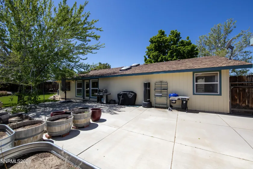 3329 Edmonds, Carson City, Nevada 89701, 3 Bedrooms Bedrooms, ,2 BathroomsBathrooms,Residential,Residential,Edmonds,0,260008444