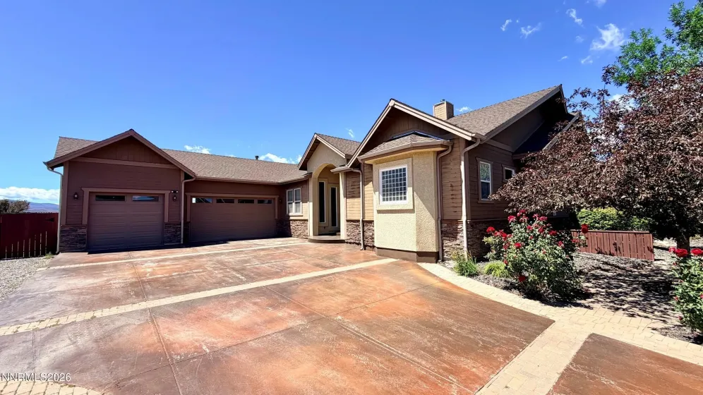 901 Sweetwater, Gardnerville, Nevada 89460, 3 Bedrooms Bedrooms, ,3 BathroomsBathrooms,Residential,Residential,Sweetwater,0,260008446