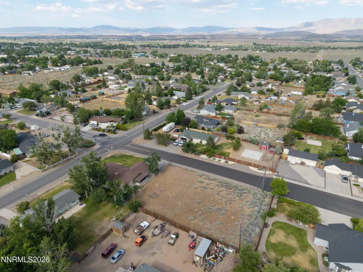 802 Lyell, Gardnerville, Nevada 89460, 3 Bedrooms Bedrooms, ,2 BathroomsBathrooms,Residential,Residential,Lyell,0,260008448