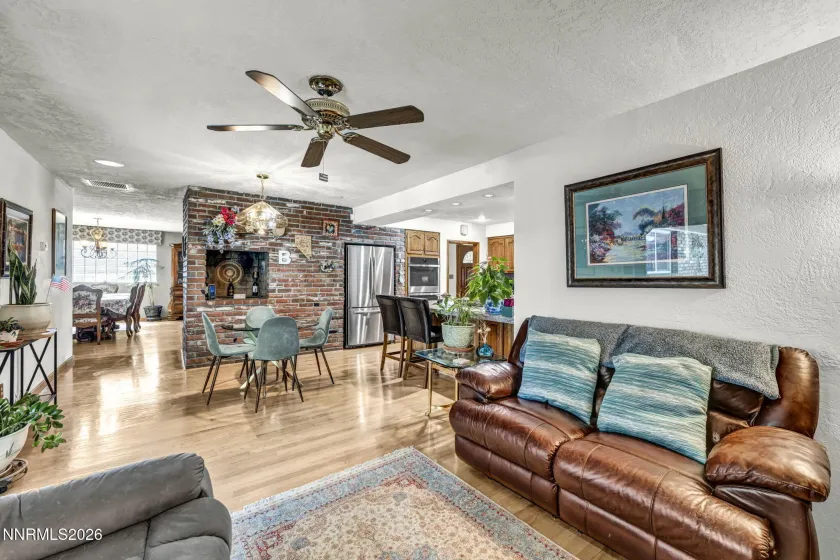 2090 Allen, Reno, Nevada 89509, 3 Bedrooms Bedrooms, ,2 BathroomsBathrooms,Residential,Residential,Allen,0,260008449