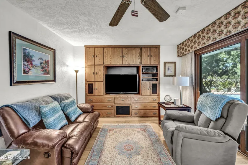 2090 Allen, Reno, Nevada 89509, 3 Bedrooms Bedrooms, ,2 BathroomsBathrooms,Residential,Residential,Allen,0,260008449