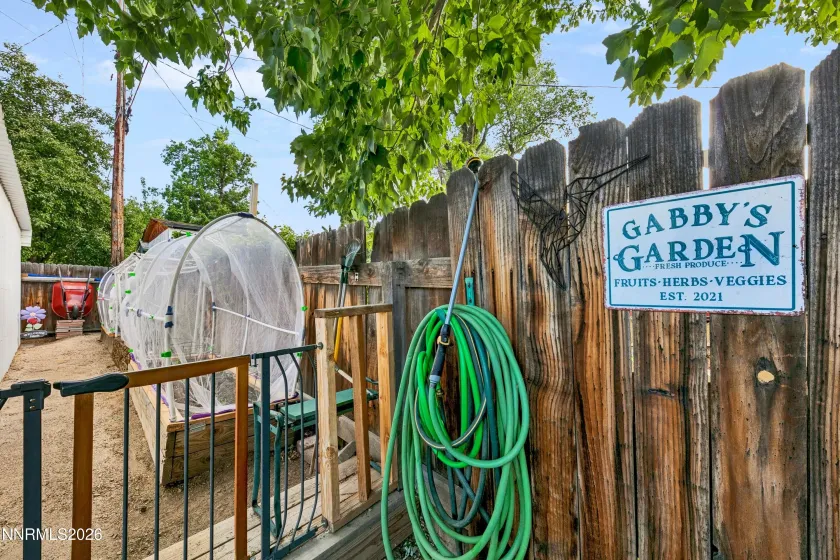 731 Arbutus, Reno, Nevada 89509, 3 Bedrooms Bedrooms, ,2 BathroomsBathrooms,Residential,Residential,Arbutus,0,260008443