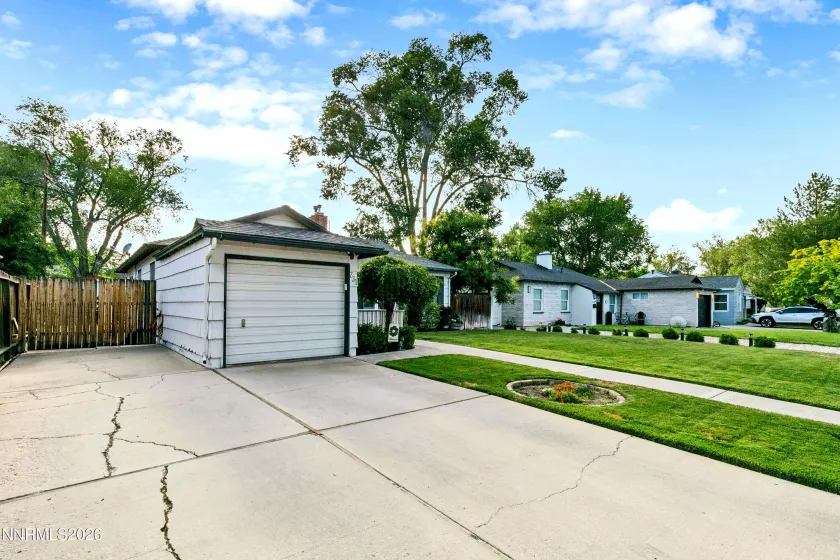 731 Arbutus, Reno, Nevada 89509, 3 Bedrooms Bedrooms, ,2 BathroomsBathrooms,Residential,Residential,Arbutus,0,260008443